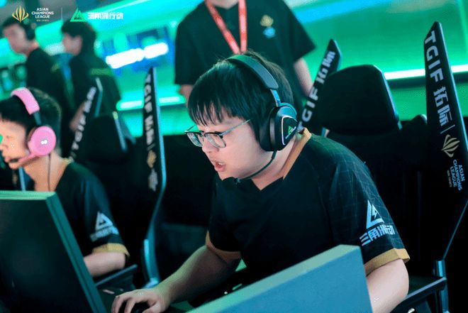 在谈到球队 在谈到球队