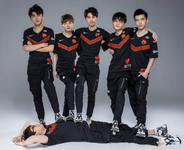 体育手感爆棚 库里再刷NBA历史第一纪录